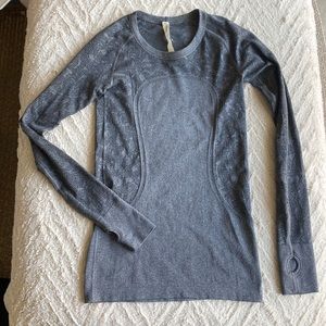 Lululemon long sleeve tight shirt